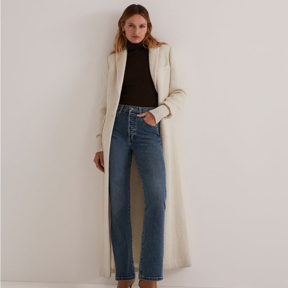 Favorite Daughter The City Coat in White Boucle - Picture 4 of 12